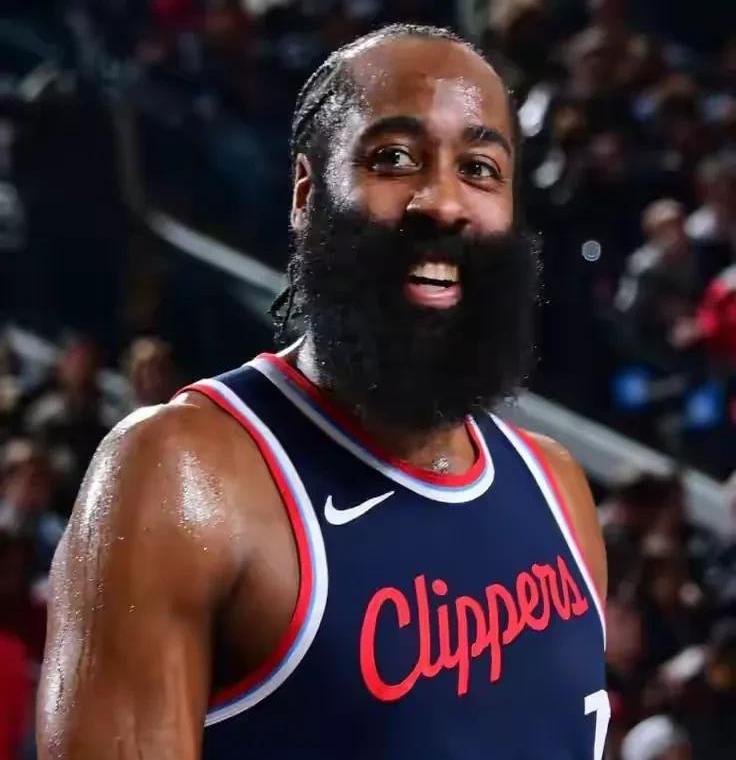 包含南非篮球明星赴美试训，期待加盟NBA的词条