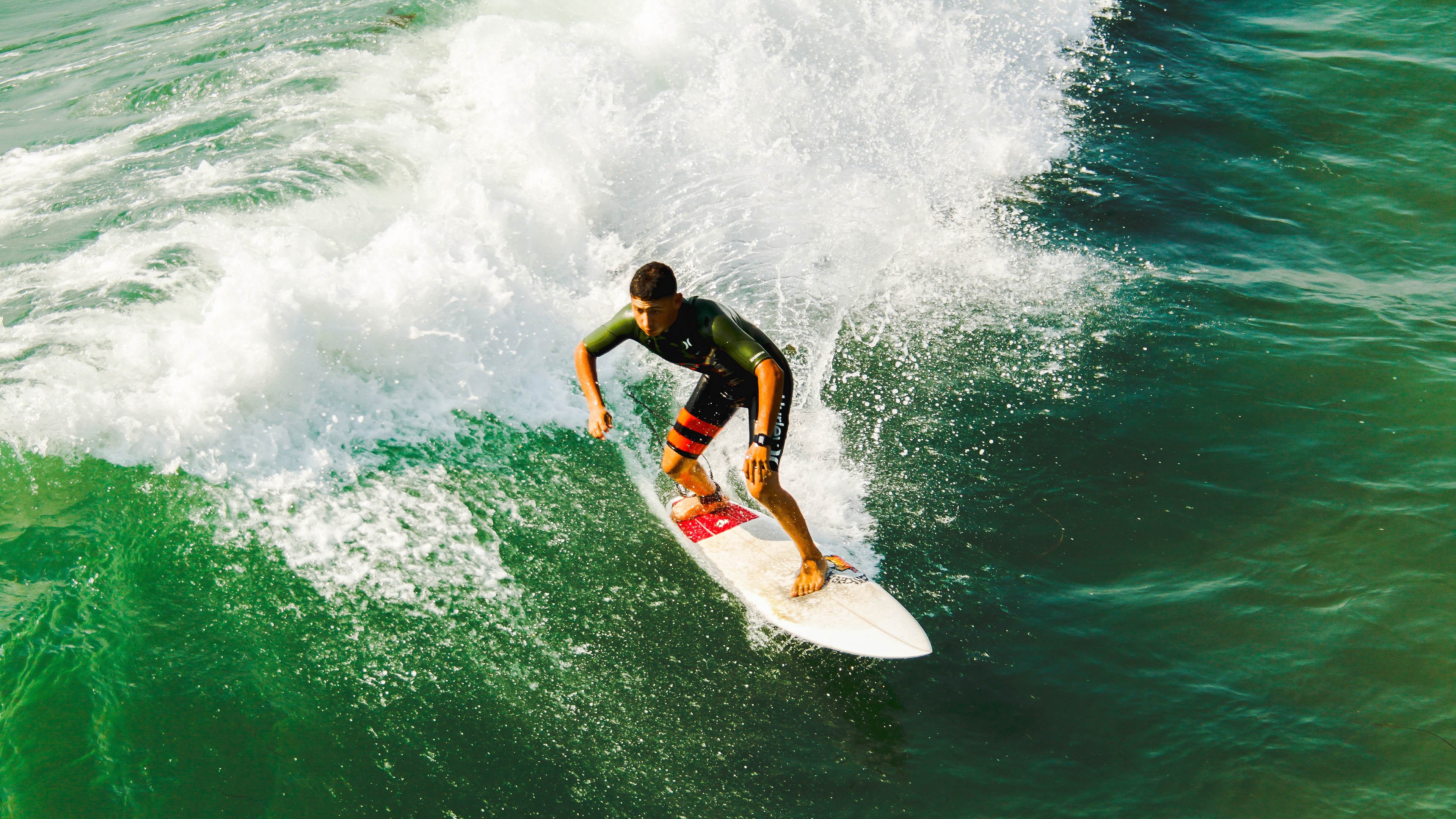 关于德甲首回合爆出冷门!北京国安大胜圣安东尼奥马刺,争冠形势突变的信息